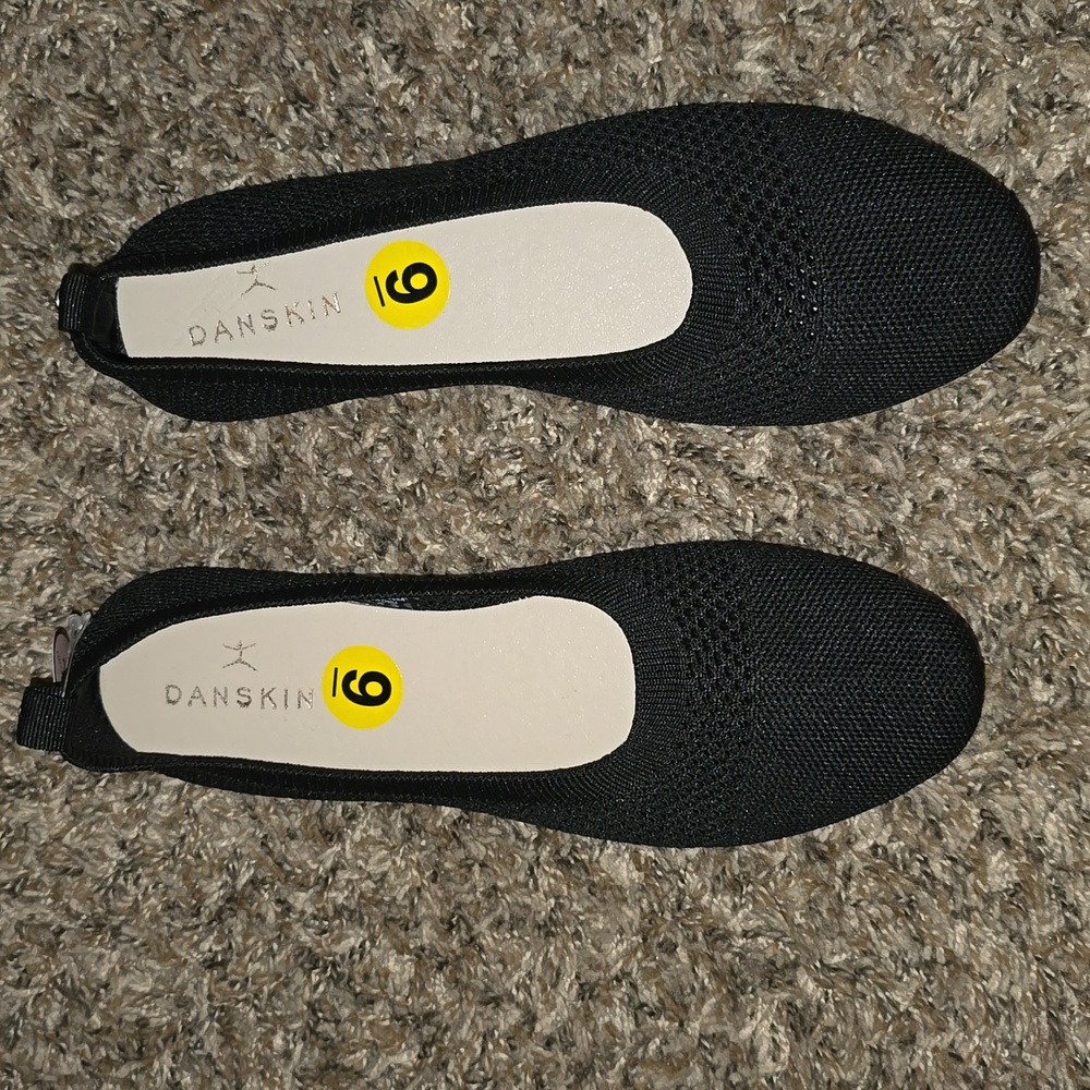 Danskin Flats